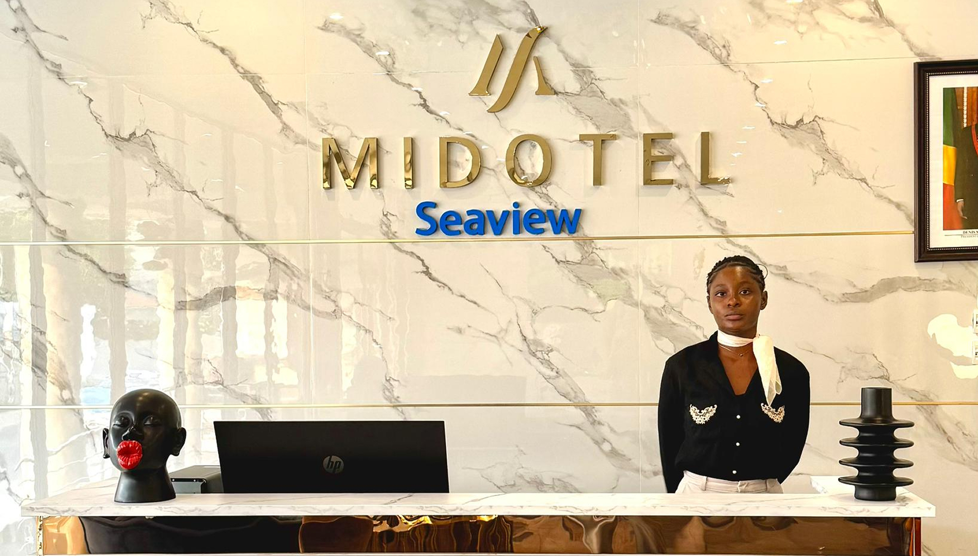 Midotel Seaview Slider 1