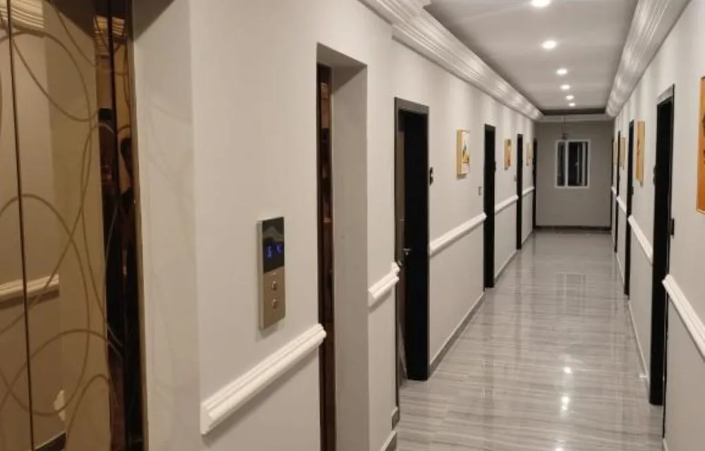 HOTEL LEISURE