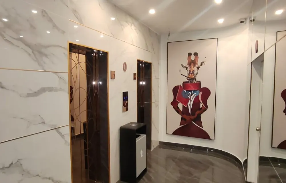 HOTEL LEISURE